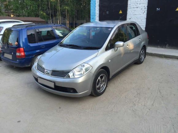  Nissan Tiida Latio 2005 , 265000 , 