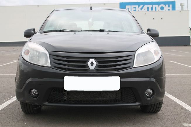 Renault Sandero 2013 , 300000 , 