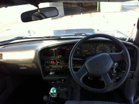  Toyota Hilux 1994 , 350000 , -