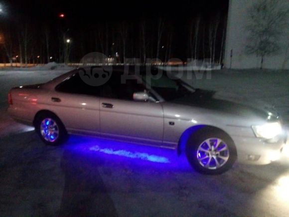  Nissan Laurel 2002 , 260000 , 