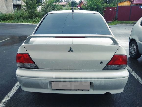  Mitsubishi Lancer Cedia 2002 , 165000 , 