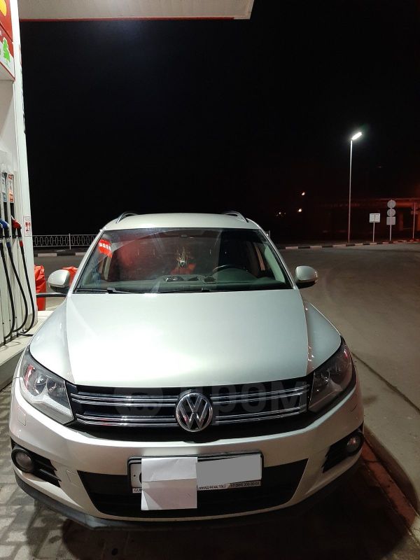 SUV   Volkswagen Tiguan 2013 , 650000 , 