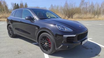 SUV   Porsche Cayenne 2016 , 3800000 , 