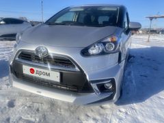 Минивэн или однообъемник Toyota Sienta 2017 года, 1330000 рублей, Благовещенск