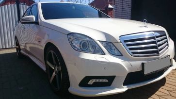  Mercedes-Benz E-Class 2011 , 1220000 , 