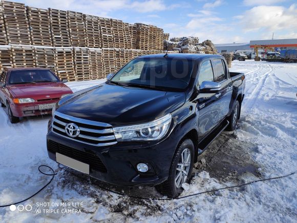  Toyota Hilux 2017 , 2100000 , 