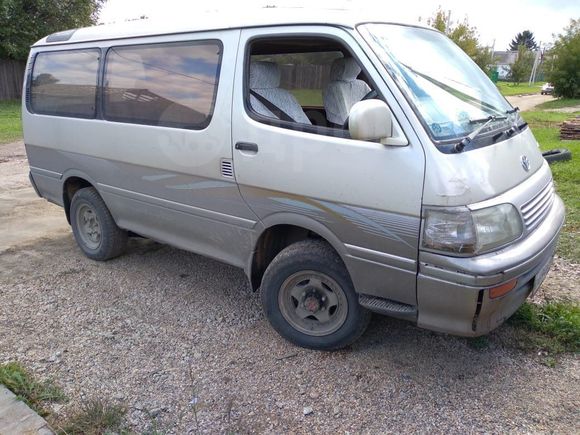    Toyota Hiace 1998 , 120000 , 