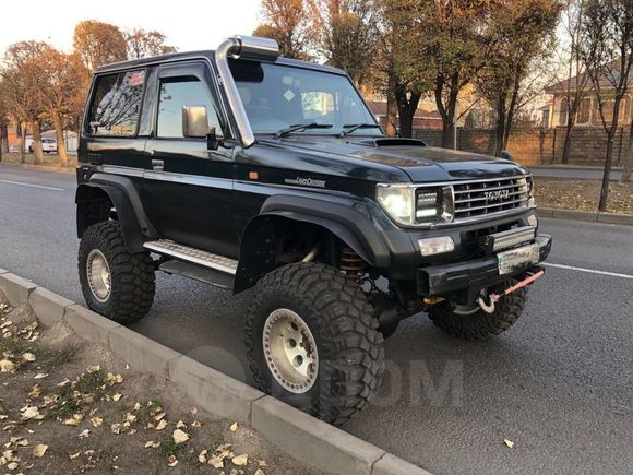  3  Toyota Land Cruiser Prado 1993 , 1000000 , -