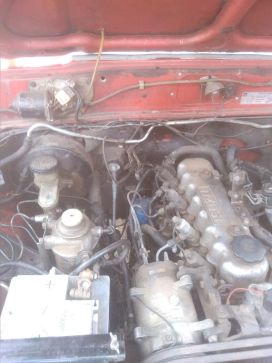 SUV   Isuzu Bighorn 1988 , 220000 , 