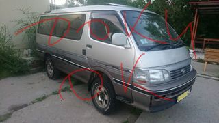 Минивэн или однообъемник Toyota Hiace 1997 года, 399000 рублей, Хабаровск