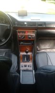  Mercedes-Benz E-Class 1992 , 200000 , 