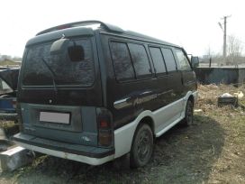    Ford Spectron 1992 , 80000 , 