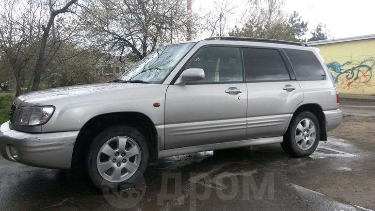 SUV   Subaru Forester 2000 , 275000 , 