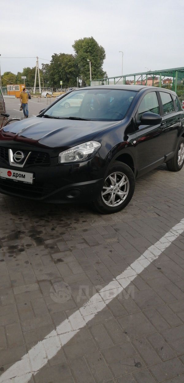 SUV   Nissan Qashqai 2013 , 710000 , 