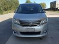    Nissan Serena 2013 , 889000 , 