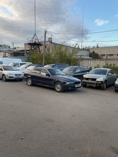 Седан BMW 5-Series 1998 года, 450000 рублей, Киров