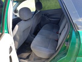  Ford Focus 2002 , 215000 , 