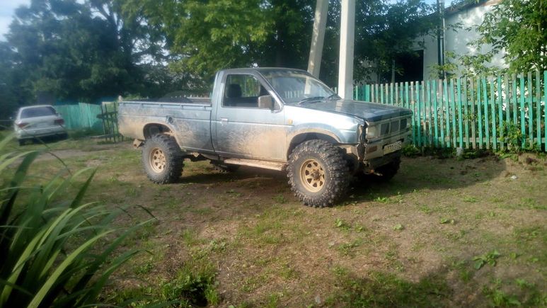  Nissan Datsun 1990 , 150000 , -