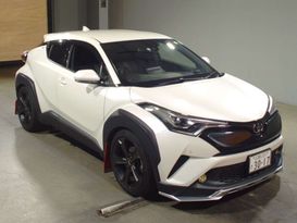SUV   Toyota C-HR 2017 , 2100000 , 