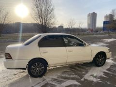 Седан Toyota Corolla 1993 года, 150000 рублей, Красноярск