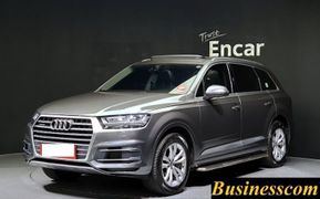 SUV или внедорожник Audi Q7 2019 года, 3550000 рублей, Владивосток