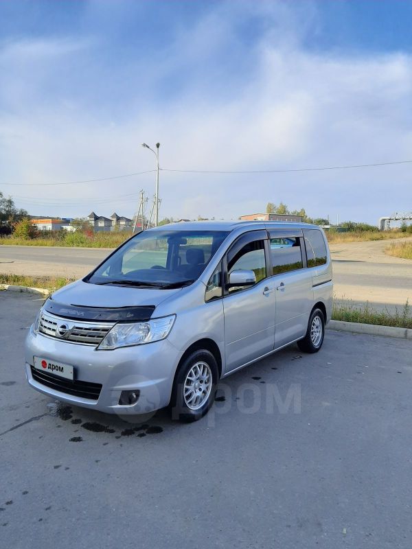    Nissan Serena 2010 , 605000 , 