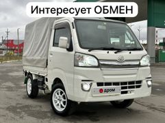 Минивэн или однообъемник Daihatsu Hijet 2015 года, 1300000 рублей, Сургут