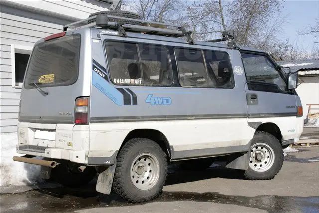    Mitsubishi Delica 1990 , 150000 , 