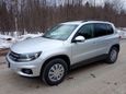 SUV   Volkswagen Tiguan 2015 , 1350000 , 