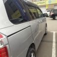    Toyota Noah 2009 , 940000 , 