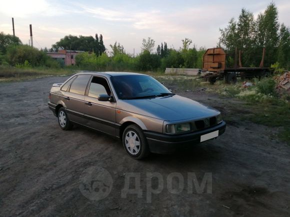  Volkswagen Passat 1993 , 95000 , 