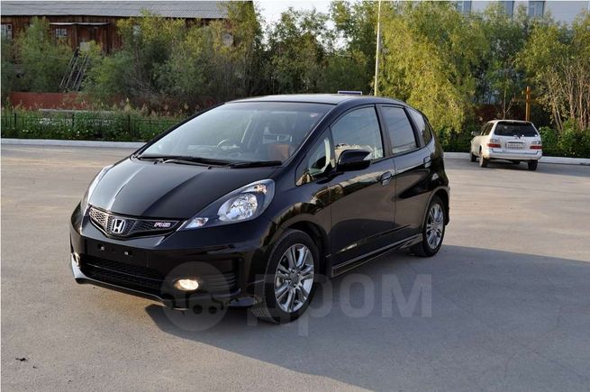  Honda Fit 2011 , 569000 , 