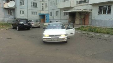  Nissan Bluebird 1990 , 80000 , 