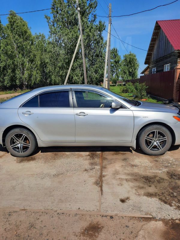  Toyota Camry 2007 , 700000 , 