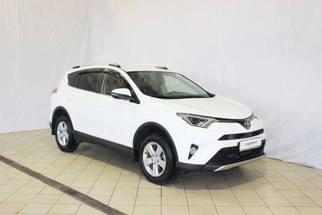 SUV   Toyota RAV4 2015 , 1500000 , 