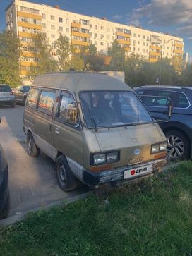 Минивэн или однообъемник Subaru Domingo 1985 года, 70000 рублей, Москва