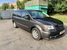    Chrysler Town and Country 2011 , 1050000 , 