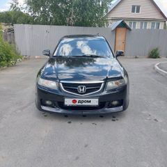 Седан Honda Accord 2004 года, 850000 рублей, Челябинск