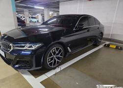 Седан BMW 5-Series 2023 года, 8550000 рублей, Владивосток
