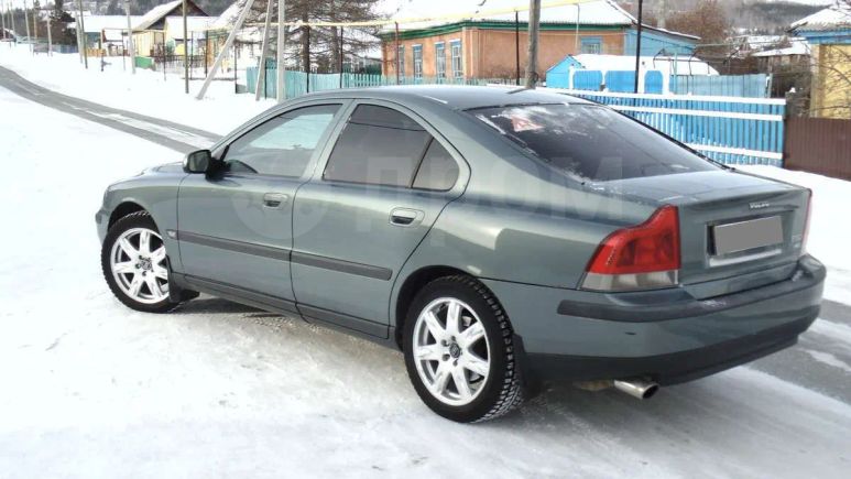  Volvo S60 2002 , 320000 , 