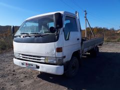 Бортовой грузовик Toyota Dyna 1995 года, 1000000 рублей, Артём