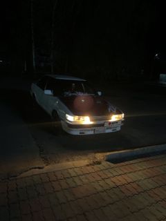 Седан Toyota Sprinter 1990 года, 250000 рублей, Хабаровск