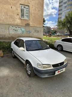 Седан Toyota Corolla 1996 года, 165000 рублей, Артём