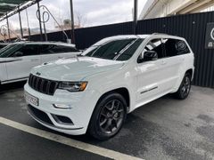SUV или внедорожник Jeep Grand Cherokee 2020 года, 4900000 рублей, Владивосток