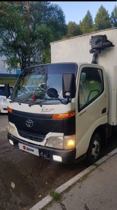 Изотермический фургон Toyota Dyna 2000 года, 1300000 рублей, Тында