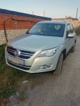 SUV   Volkswagen Tiguan 2009 , 500000 , 