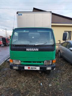 Промтоварный фургон Nissan Atlas 1994 года, 550000 рублей, Новосибирск