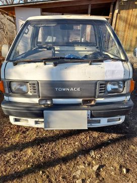   Toyota Town Ace 1990 , 170000 , 
