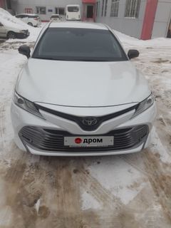 Седан Toyota Camry 2018 года, 2850000 рублей, Хабаровск