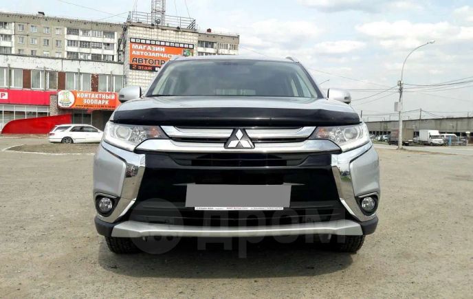 SUV   Mitsubishi Outlander 2015 , 1299000 , 